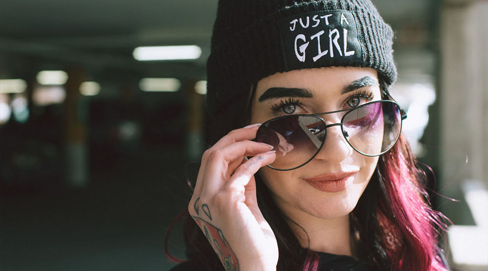 Top 4 Fashion Glasses Trend Is Most Popular 